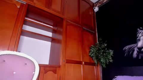 Anahi online show from 12/04/25, 03:16