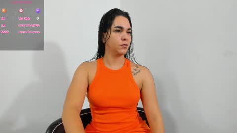 Snapshot of anahi_cruz77 chatting on 02/17/25, 07:10 Ana  online show from 02/17/25, 07:10