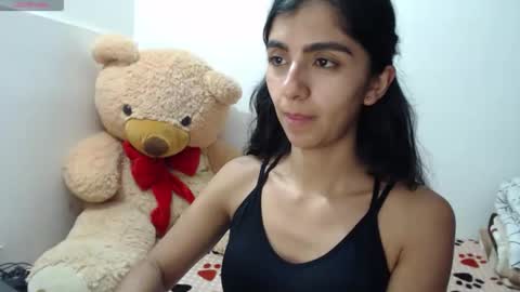 Snapshot of anahibrowns95 chatting on 02/11/26, 09:42 Anahi Browns online show from 02/11/26, 09:42