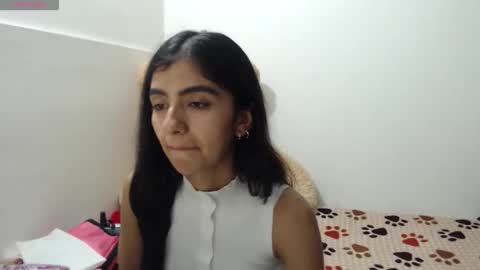 Snapshot of anahibrowns95 chatting on 03/14/26, 12:50 Anahi Browns online show from 03/14/26, 12:50