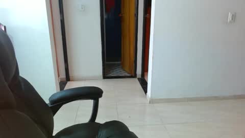 anaids online show from 12/01/25, 06:24