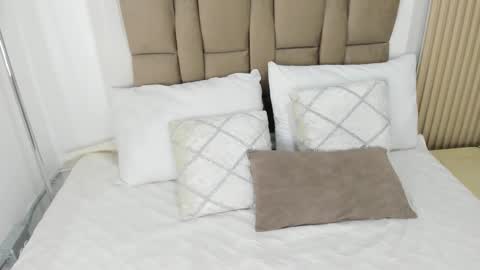 Snapshot of anais_adams chatting on 11/14/25, 11:31 Anais online show from 11/14/25, 11:31