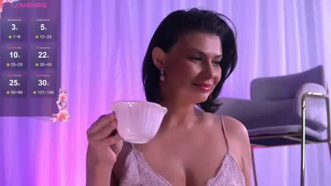 Anais online show from 04/18/26, 03:21