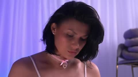 Snapshot of anaisleblanc chatting on 05/06/26, 03:24 Anais online show from 05/06/26, 03:24