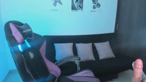      help me to get 100 thumps up  online show from 03/07/25, 06:13