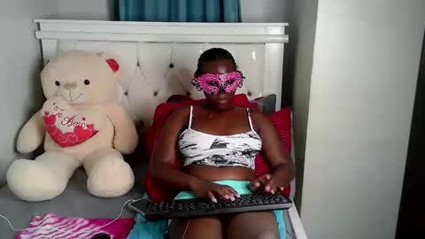 anakiss7 online show from 02/25/26, 08:07