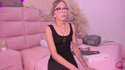 Snapshot of anaksunamun6 chatting on 06/25/26, 03:39 Ana online show from 06/25/26, 03:39