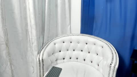 analia18  online show from 01/06/25, 06:31