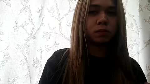 Snapshot of analizabucks chatting on 02/12/25, 04:12 ImYourHotSucker- DONT FORGET TO FOLLOW ME lets getting to know each other and make some love and fun online show from 02/12/25, 04:12
