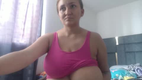 Snapshot of analy_hot chatting on 05/19/26, 08:59 analy_hot online show from 05/19/26, 08:59