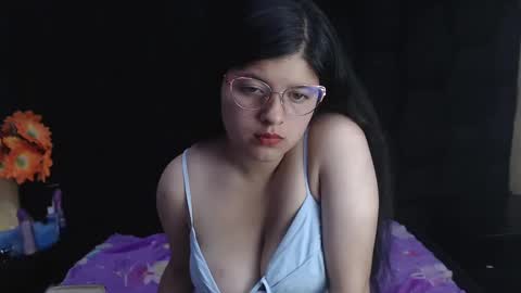 catherin owen online show from 01/28/25, 01:08