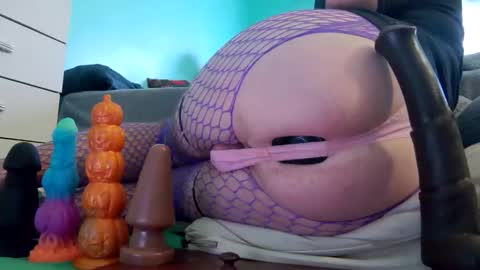 Mandy online show from 02/15/26, 08:49