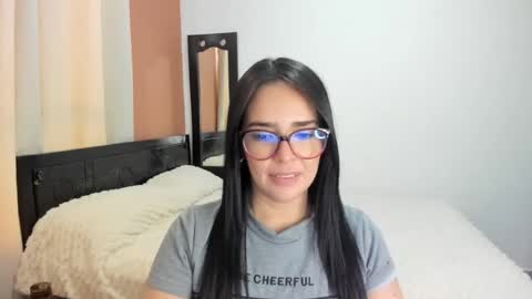 Snapshot of anamaria37166 chatting on 08/05/26, 04:10 anamaria37166 online show from 08/05/26, 04:10