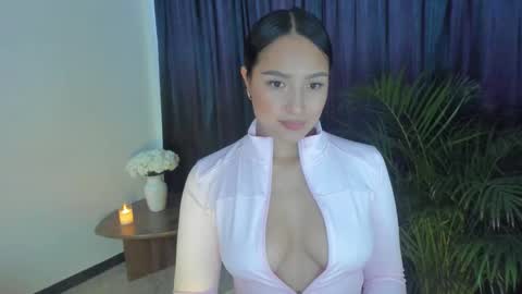 Snapshot of anamarieh chatting on 10/30/25, 05:46 Ann online show from 10/30/25, 05:46