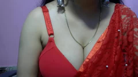 Snapshot of anamika794088 chatting on 03/05/25, 12:11 anamika794088 online show from 03/05/25, 12:11