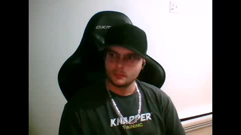 anarchyy1994 online show from 04/15/26, 07:37