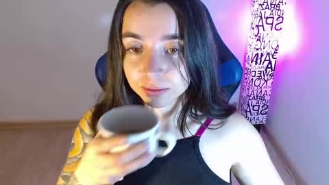 ana 3 online show from 10/15/25, 02:55