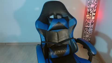 ana 3 online show from 04/24/26, 01:19