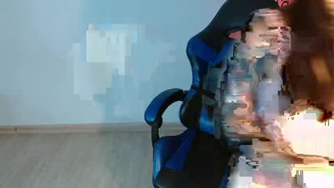 ana 3 online show from 04/25/26, 12:13