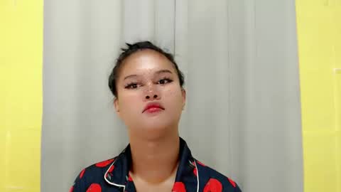 Snapshot of anaruru_ chatting on 12/13/24, 09:35 ANA online show from 12/13/24, 09:35