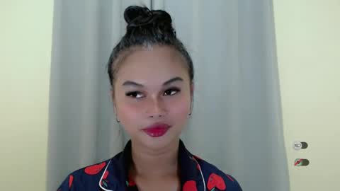 Snapshot of anaruru_ chatting on 01/26/25, 04:09 ANA online show from 01/26/25, 04:09