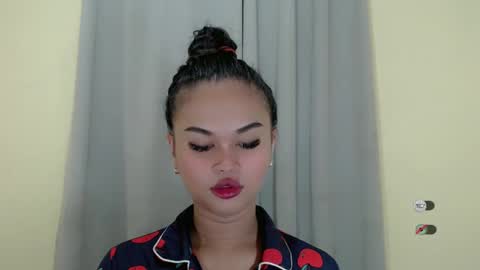 Snapshot of anaruru_ chatting on 02/12/25, 02:32 ANA online show from 02/12/25, 02:32