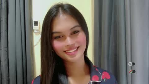 Snapshot of anaruru_ chatting on 03/10/25, 08:59 ANA online show from 03/10/25, 08:59