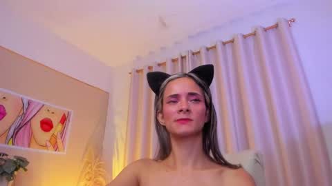 Ana online show from 09/14/25, 01:05