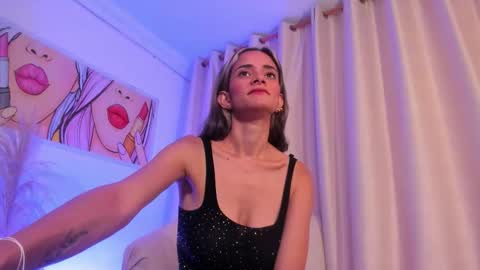 Ana online show from 10/11/25, 08:07