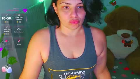 Snapshot of anaspark chatting on 02/18/26, 01:29 Ana online show from 02/18/26, 01:29