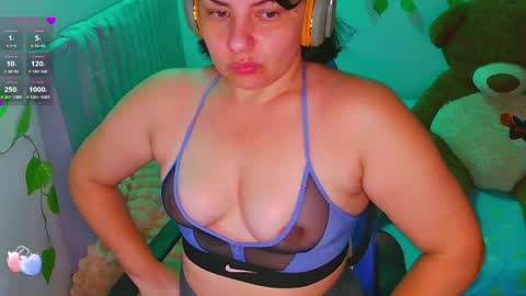 Snapshot of anaspark chatting on 04/01/26, 01:41 Ana online show from 04/01/26, 01:41