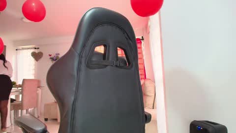 ana  online show from 02/13/25, 06:59