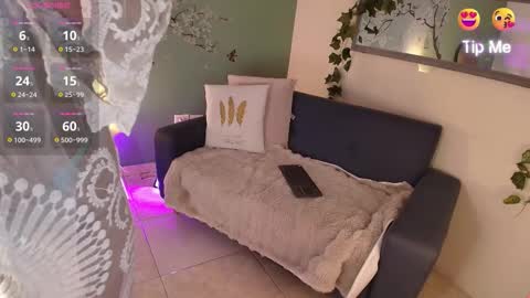 Anastacia online show from 10/24/25, 12:45