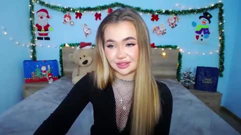 anastacyyellig online show from 12/26/24, 11:46