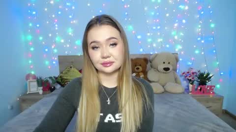 anastacyyellig online show from 01/26/25, 02:35