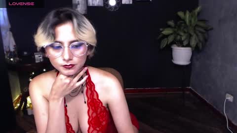 Snapshot of anastasia_fiore18 chatting on 12/09/24, 10:09 anastacia fiore18 online show from 12/09/24, 10:09