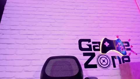 anastasia online show from 02/28/25, 09:25