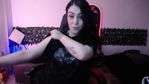 Jennyfer.... but u can say me Anastasia online show from 11/28/25, 04:26