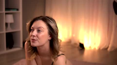 AnastasiaMills online show from 02/27/26, 08:53