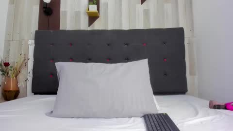 anastasia online show from 09/12/25, 11:54