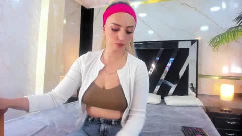 Anastasia online show from 03/29/26, 01:00