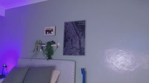 Kendra  online show from 03/21/26, 10:09