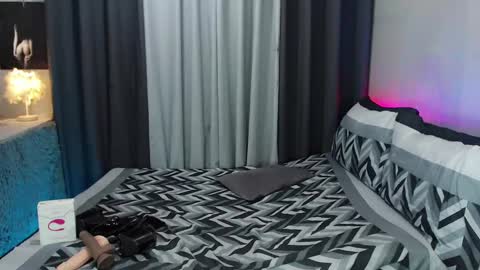 anawalters online show from 12/19/24, 05:07