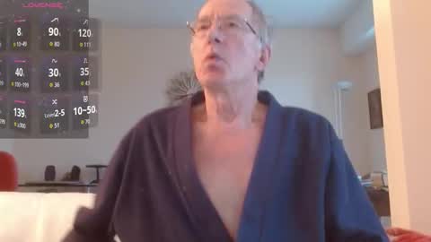 mario online show from 01/08/26, 08:05