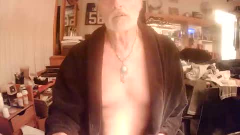 Snapshot of anchorman_707 chatting on 05/29/26, 07:28 anchorman_707 online show from 05/29/26, 07:28