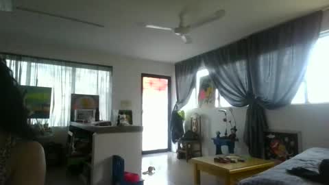 Anda Vargas online show from 02/08/25, 10:51