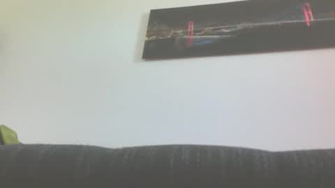 Snapshot of andionline chatting on 10/17/25, 07:11 andreas online show from 10/17/25, 07:11