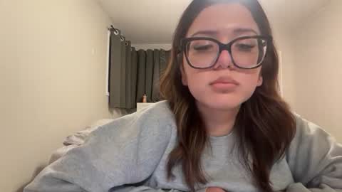 Snapshot of anditspinkxo chatting on 06/18/26, 06:13 anditspinkxo online show from 06/18/26, 06:13