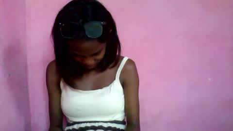 andohh237973 online show from 03/18/26, 03:42