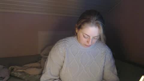 Snapshot of andorphina chatting on 01/02/25, 09:22 Andorphin online show from 01/02/25, 09:22